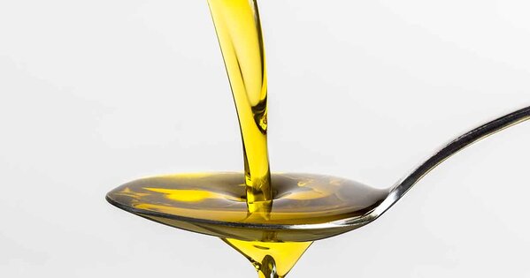 Loeffel mit Oel